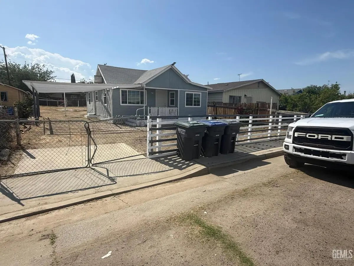 207 ADAMS STREET, Taft, CA 93268 - #1