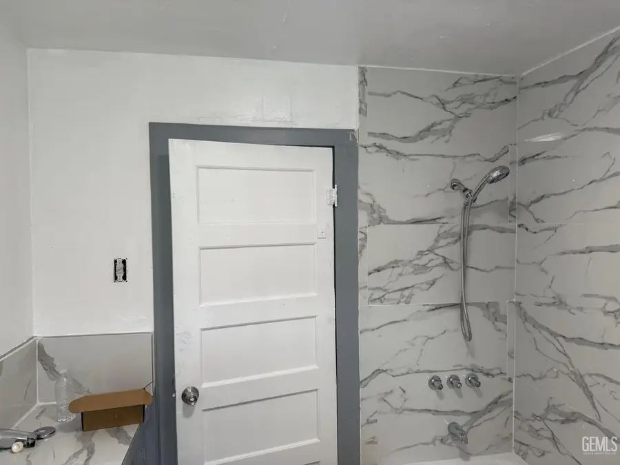 207 ADAMS STREET, Taft, CA 93268 - #3