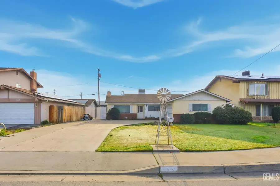 2418 HASTI ACRES DRIVE, Bakersfield, CA 93309 - Image #3
