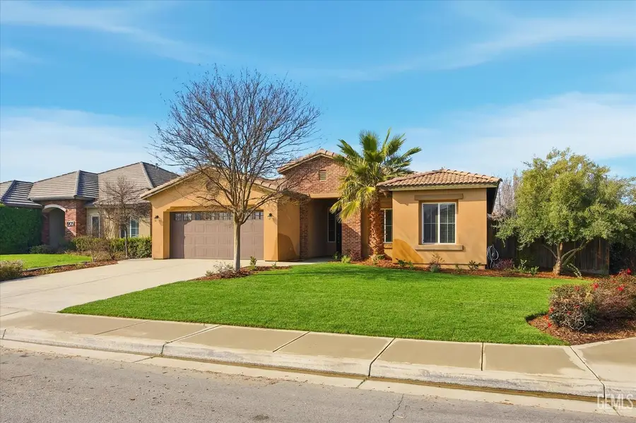 1909 SUNCRISP LANE, Bakersfield, CA 93312 - Image #2