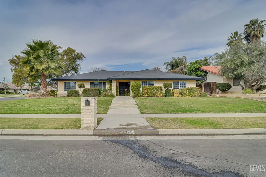 6712 NOAH AVENUE, Bakersfield, CA 93308 - Image #2