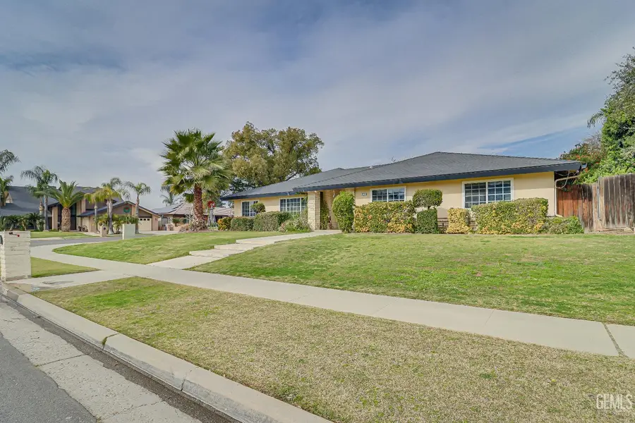 6712 NOAH AVENUE, Bakersfield, CA 93308 - Image #3