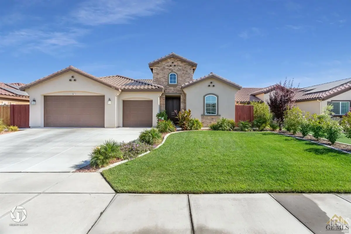 9130 ALMOND CREEK DRIVE, Bakersfield, CA 93311 - Image #1