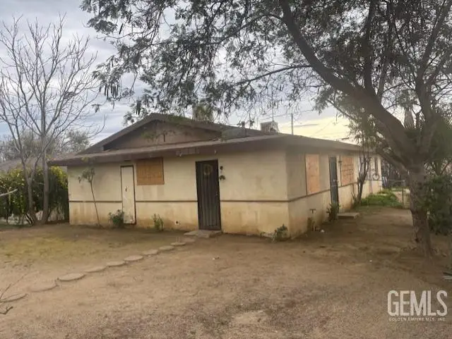 913 JEFFREY STREET, Bakersfield, CA 93305 - #1