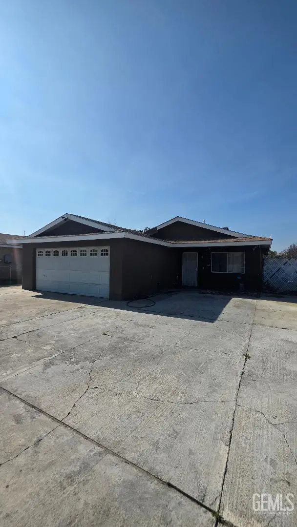 617 7TH STREET, McFarland, CA 93250 - #2