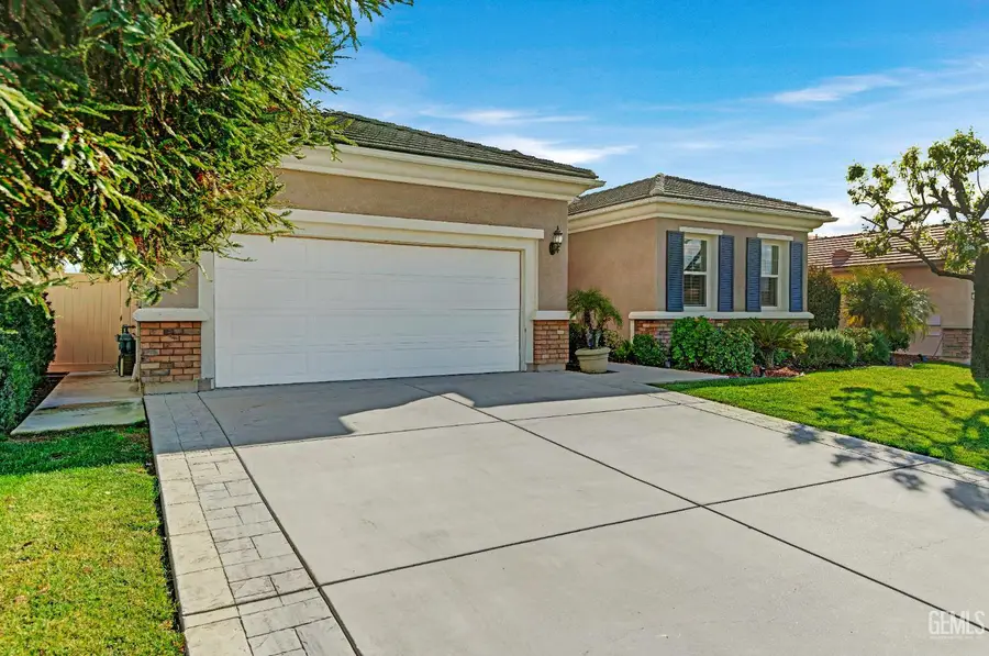 14011 SANDSTONE PEAK DRIVE, Bakersfield, CA 93306 - #3