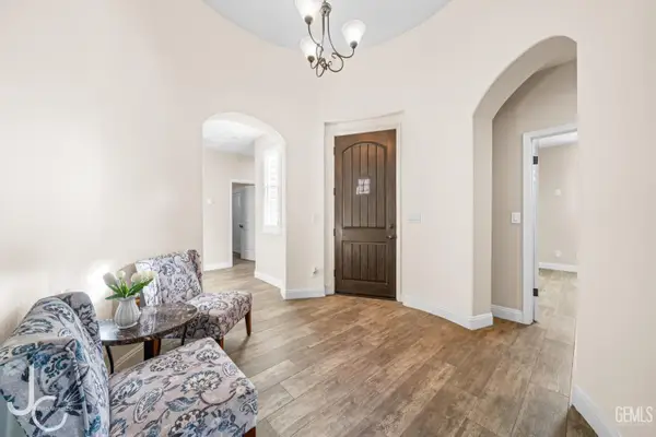 7303 WHISKEY CREEK DRIVE, Bakersfield, CA 93311