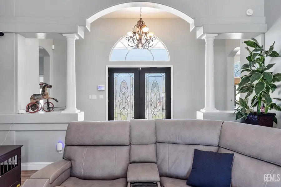 6728 SUSAN STREET, Bakersfield, CA 93308 - #3