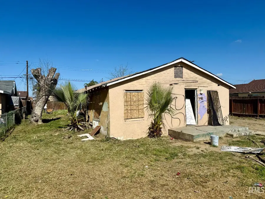 600 LAWSON ROAD, Bakersfield, CA 93307 - #2