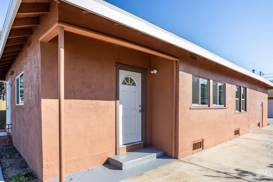 3430 M STREET, Bakersfield, CA 93301 - #2