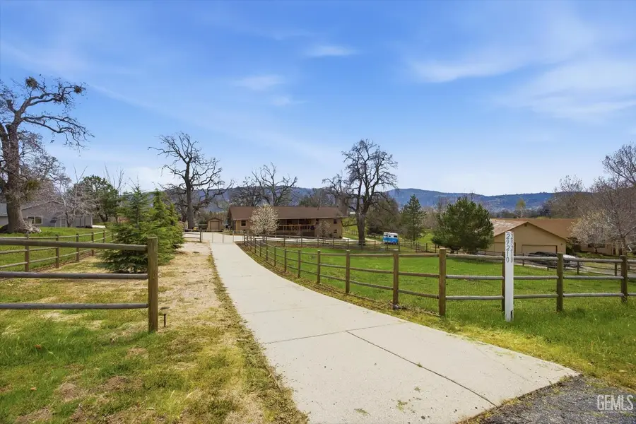 29210 GREENWATER DRIVE, Tehachapi, CA 93561 - #3