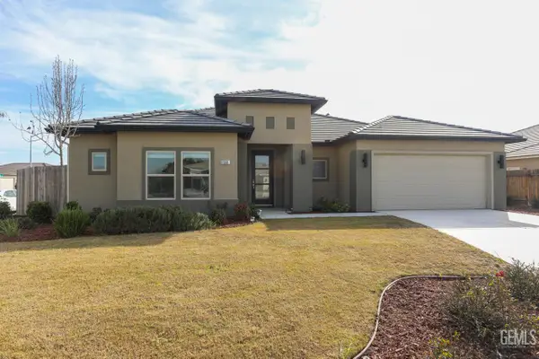 11001 ARUNDEL WAY, Bakersfield, CA 93311