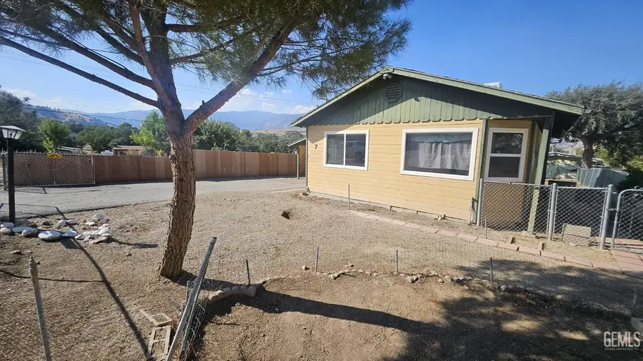 7 PIONEER PLACE, Bodfish, CA 93205 - #3