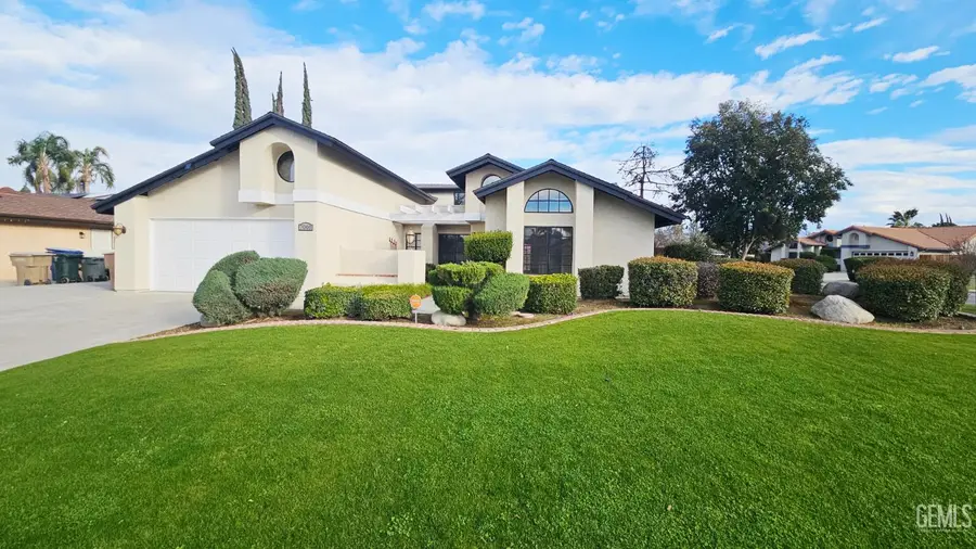 7001 MARGARET COURT, Bakersfield, CA 93309 - #3