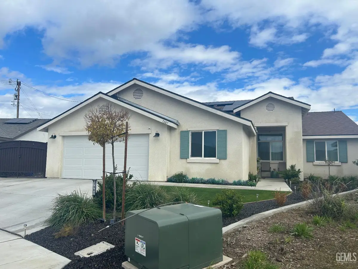 7307 MILLERS POINT LANE, Bakersfield, CA 93307 - #1