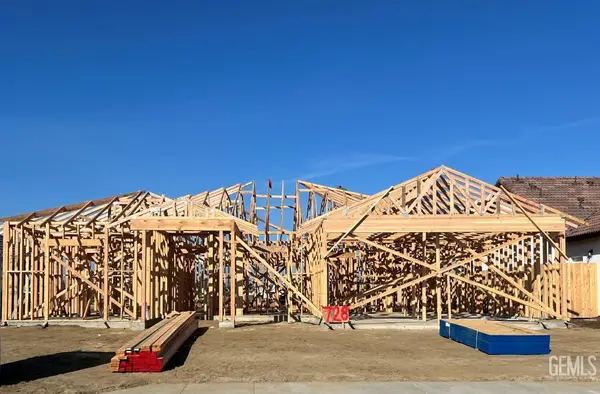 728 SAMMY WAY, Shafter, CA 93263