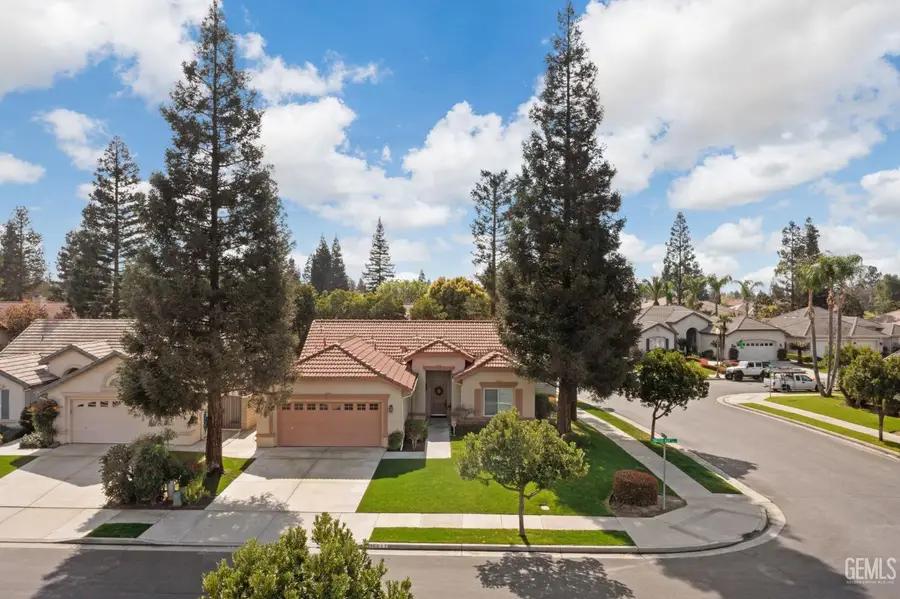 10017 TIMELESS ROSE COURT, Bakersfield, CA 93311 - #2