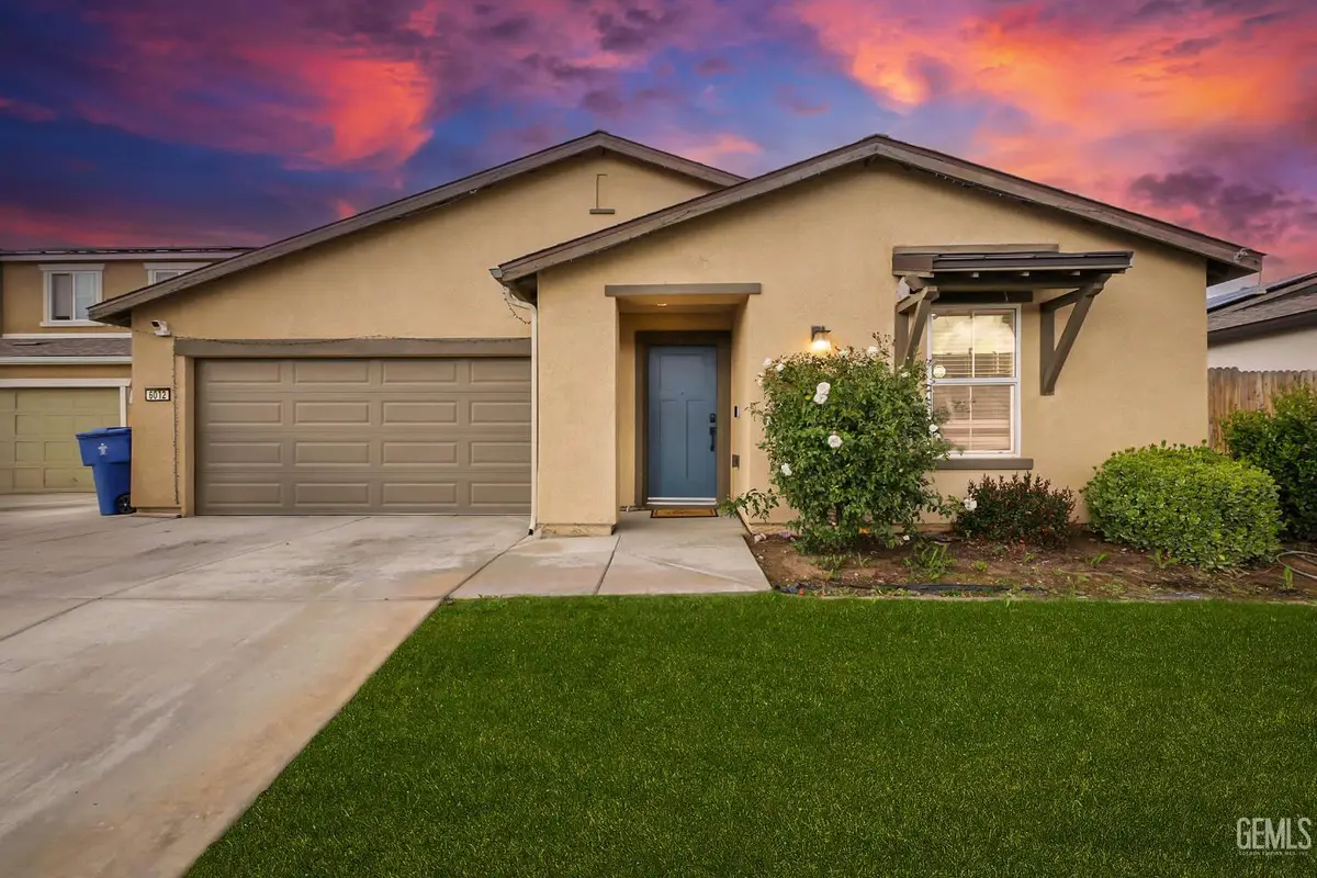 6012 ESMERELDA AVENUE, Bakersfield, CA 93313 - #1