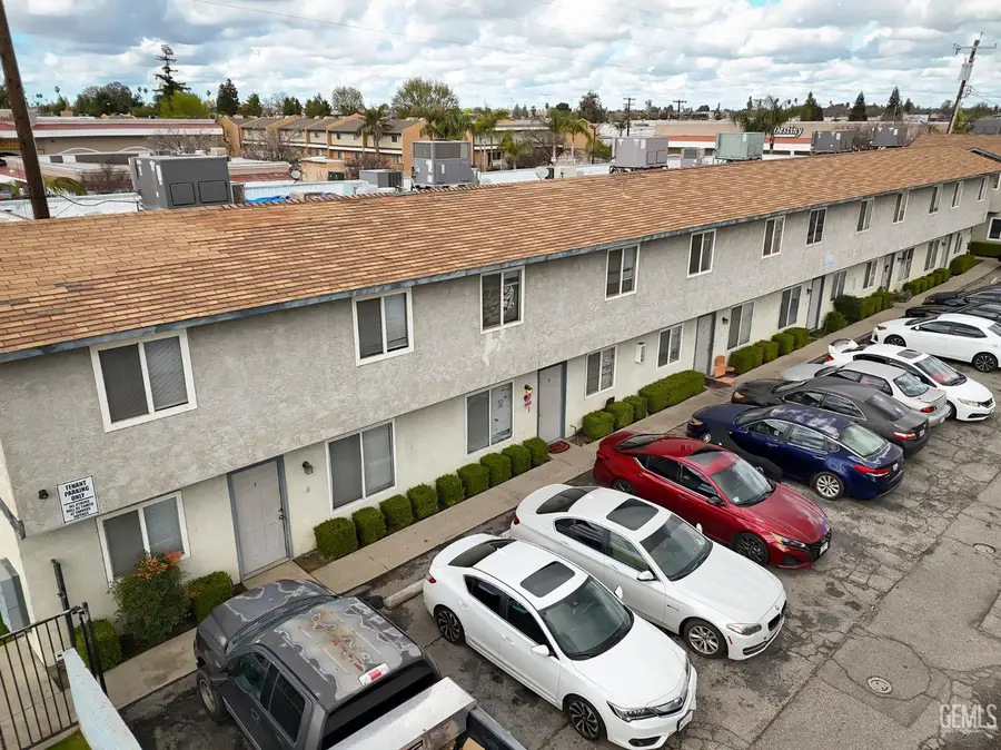 128 WHITE LANE, Bakersfield, CA 93307 - #2