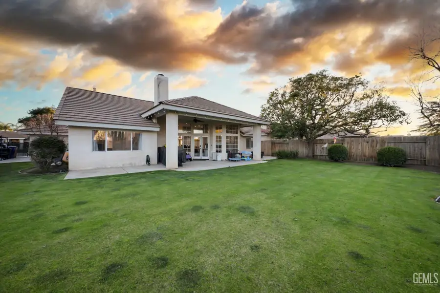 14004 CALLE ROSALES, Bakersfield, CA 93314 - #2