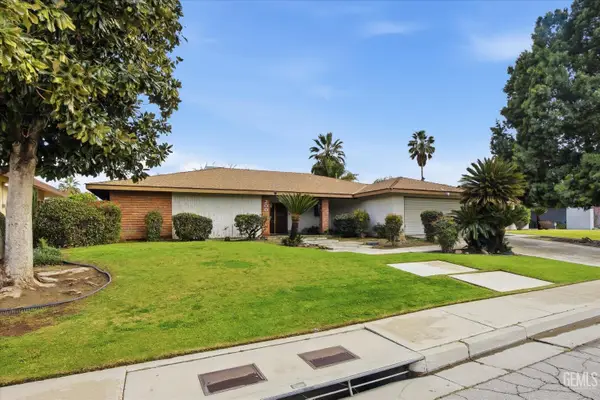 200 CARR STREET, Bakersfield, CA 93309