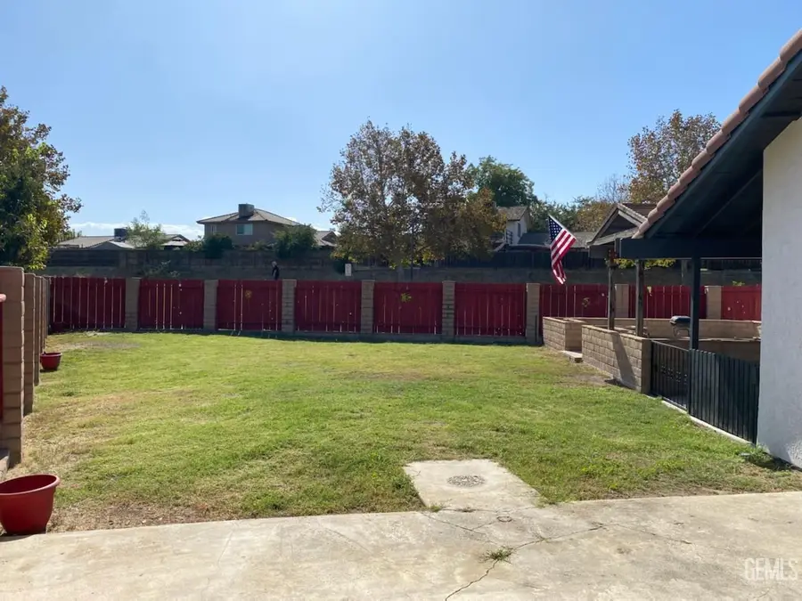 403 ALPINE STREET, Taft, CA 93268 - #3