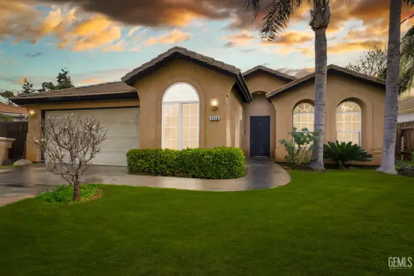 7216 CAFE ROUGE DRIVE, Bakersfield, CA 93312