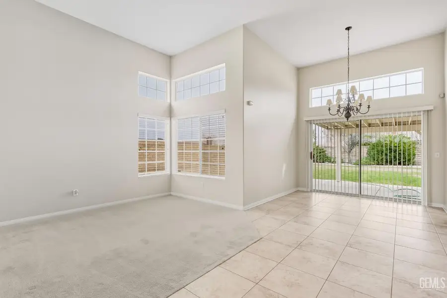 42328 71ST STREET, Lancaster, CA 93535 - #2