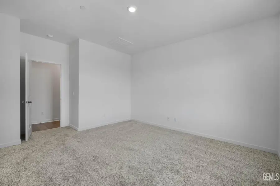 5106 BEAVERHEAD AVENUE, Bakersfield, CA 93306 - #2