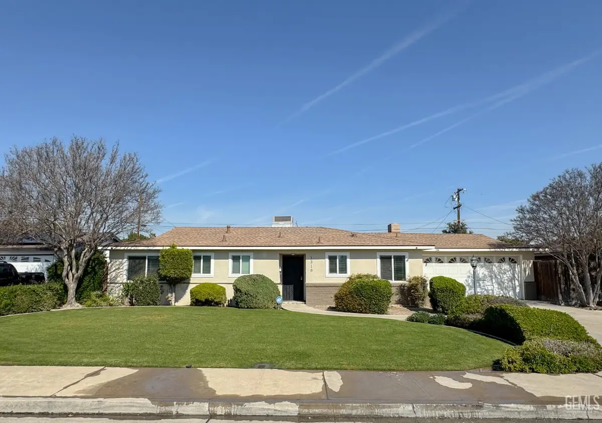 1316 EMERY AVENUE, Bakersfield, CA 93304 - #1