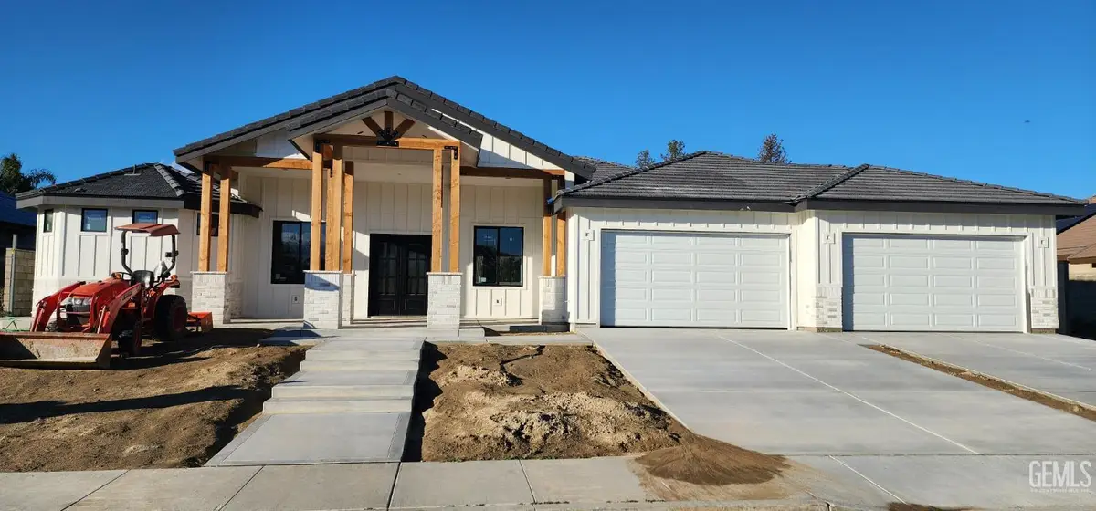 15520 GEORGES LETOUR AVENUE, Bakersfield, CA 93314 - #1