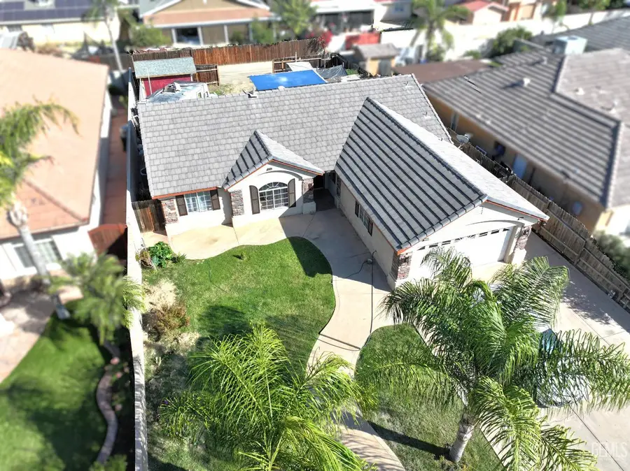 314 8TH STREET, McFarland, CA 93250 - #2