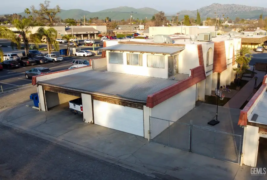 355 PEARSON DRIVE, Porterville, CA 93257 - #3