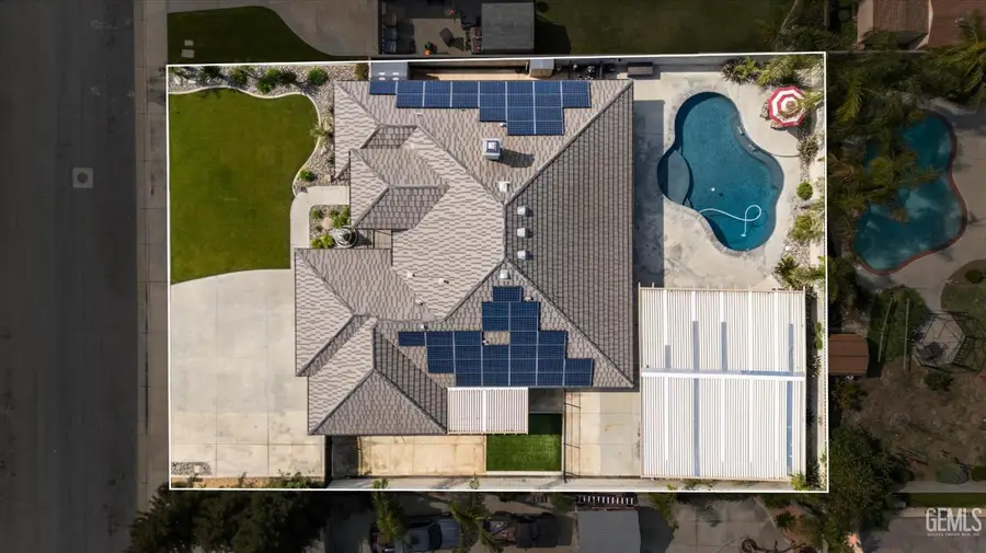 4402 WATERFALL CANYON DRIVE, Bakersfield, CA 93313 - #3