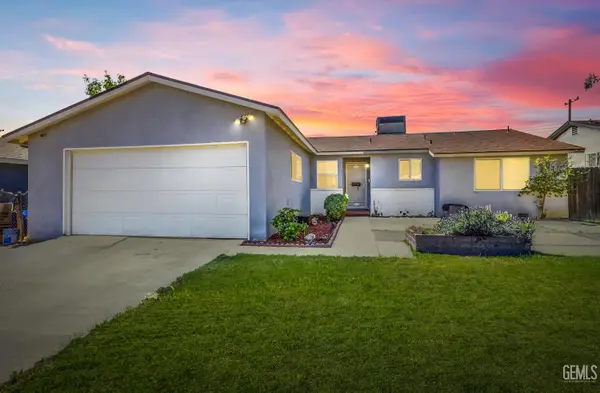 2800 N POMONA STREET, Bakersfield, CA 93305