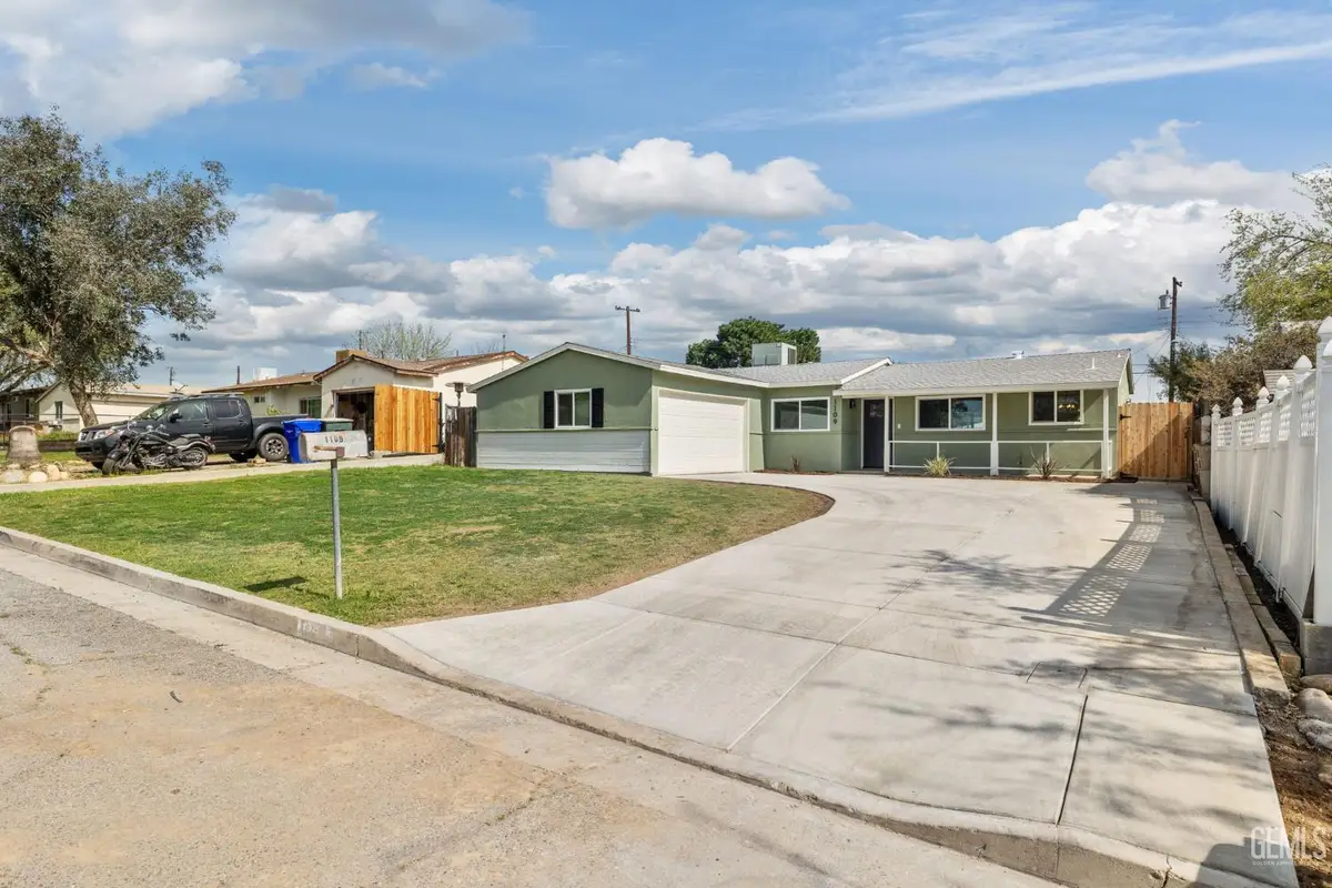 1109 CHELSEA STREET, Bakersfield, CA 93306 - #1