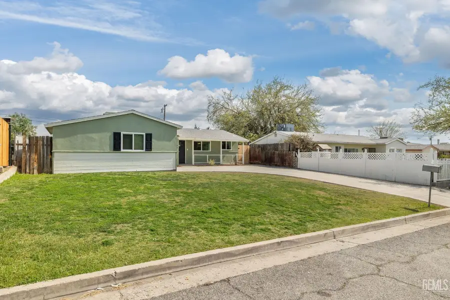 1109 CHELSEA STREET, Bakersfield, CA 93306 - #3