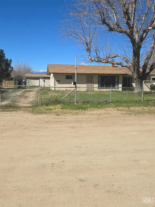 6165 BONIKELL, Weldon, CA 93283