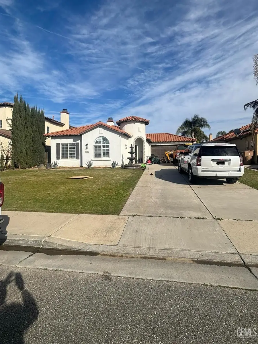 300 SOLECITA WAY, Bakersfield, CA 93314 - #2