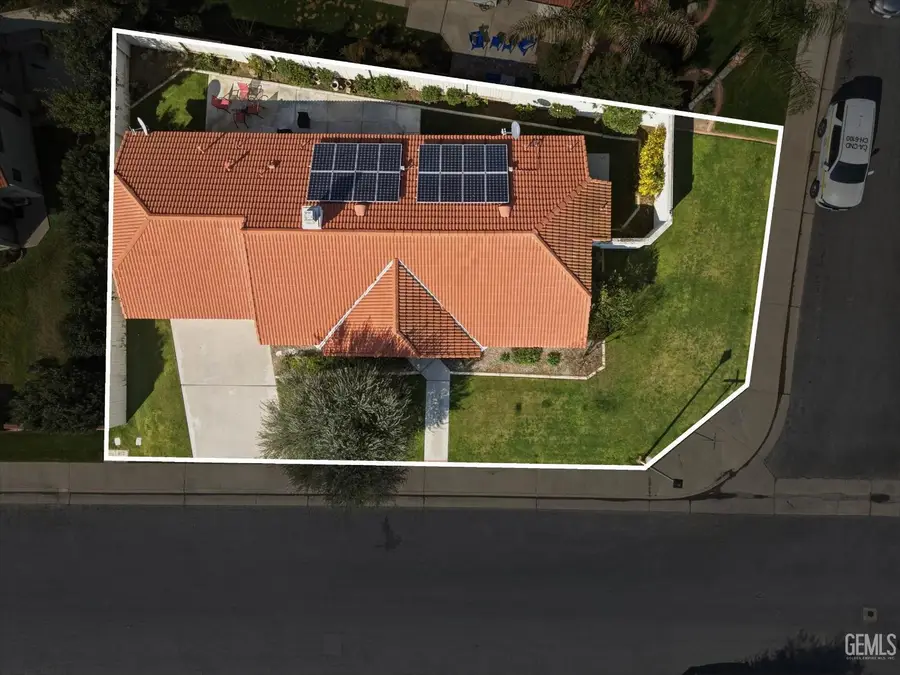 8201 NORFOLK COURT, Bakersfield, CA 93311 - #3