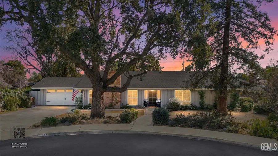 6421 MOUNT HOOD DRIVE, Bakersfield, CA 93309 - #2