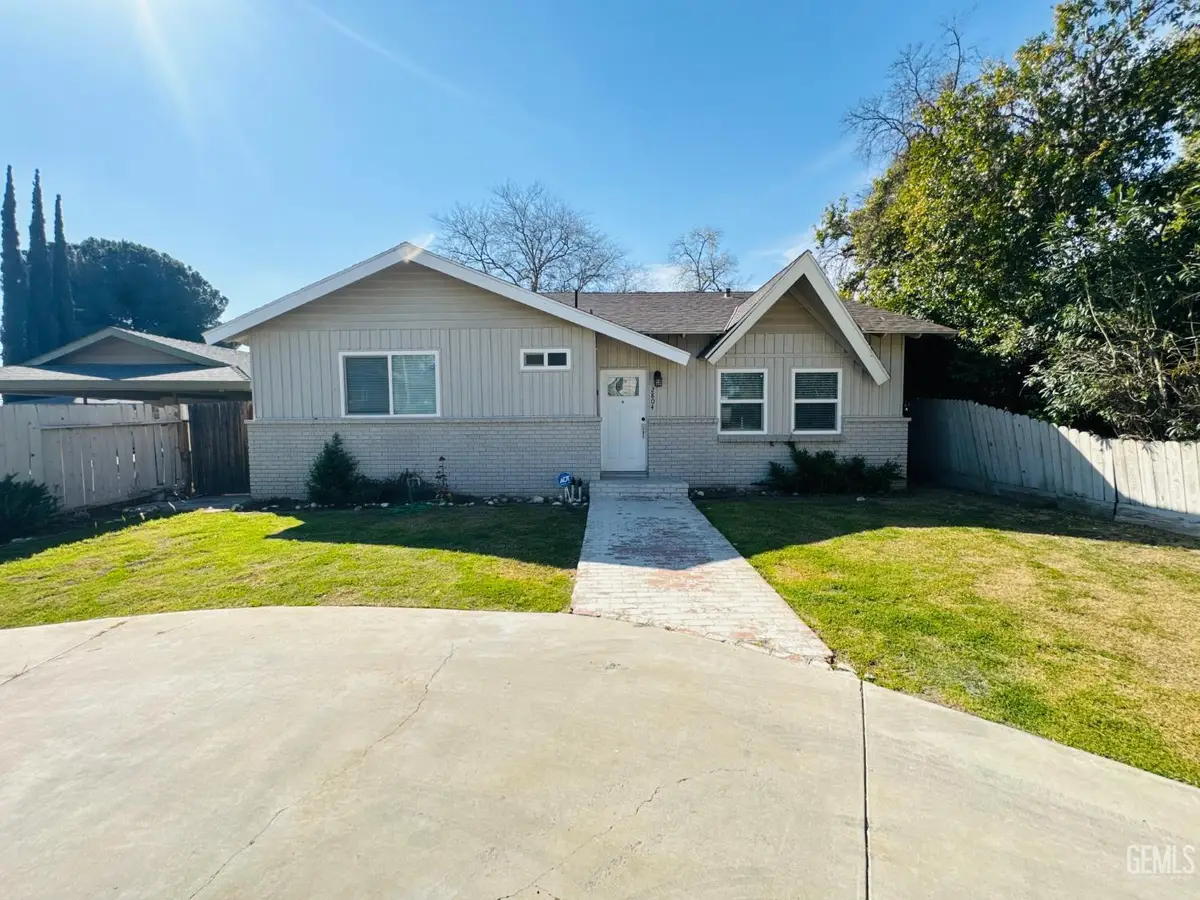 2804 ELMWOOD AVENUE, Bakersfield, CA 93305 - #1