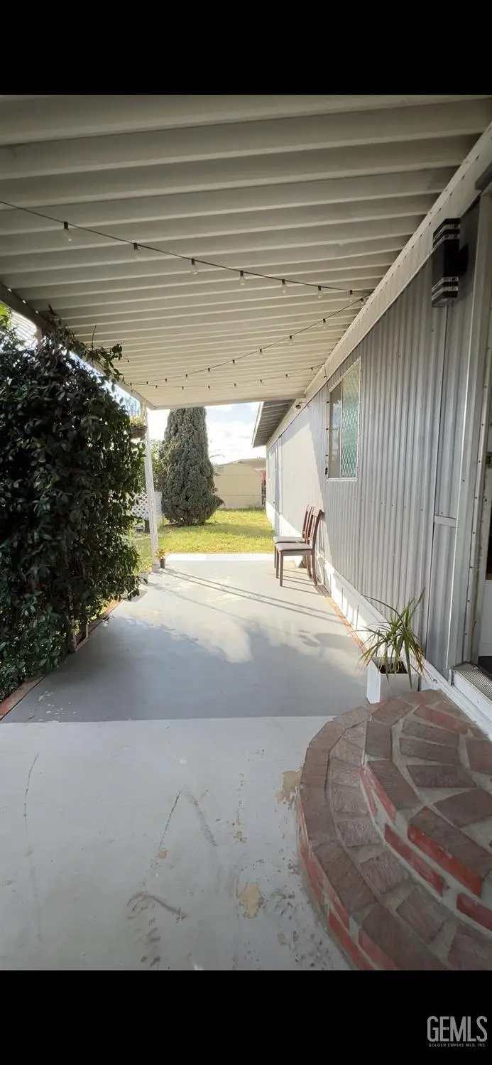 2042 GIRARD ST #68, Delano, CA 93215 - #2