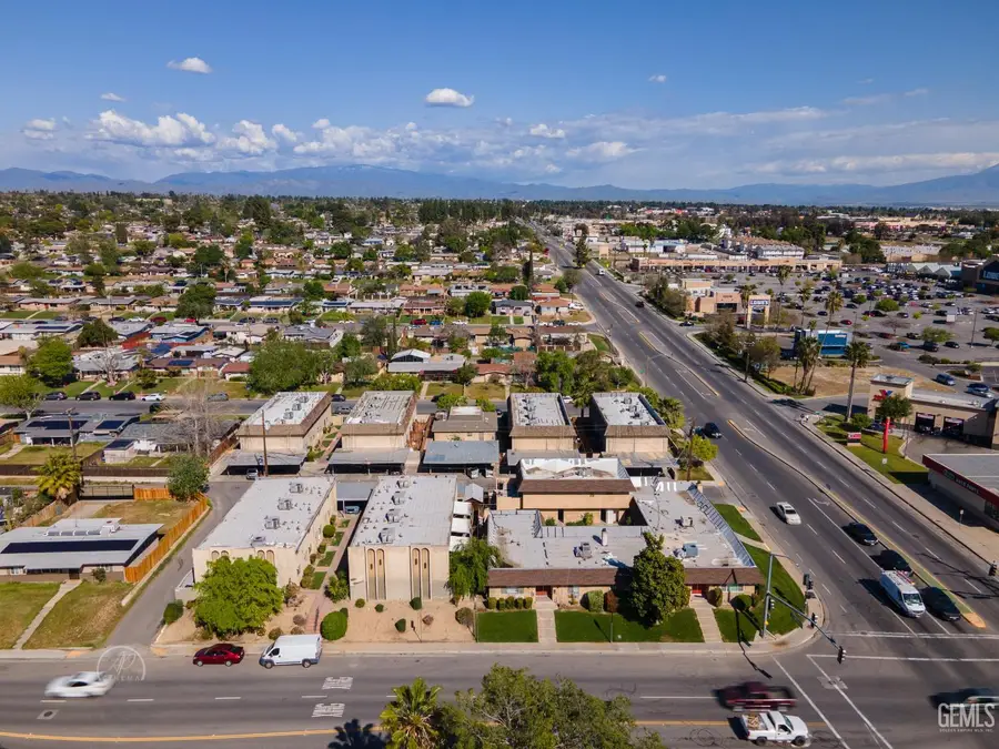 2709 HALEY STREET, Bakersfield, CA 93305 - #2