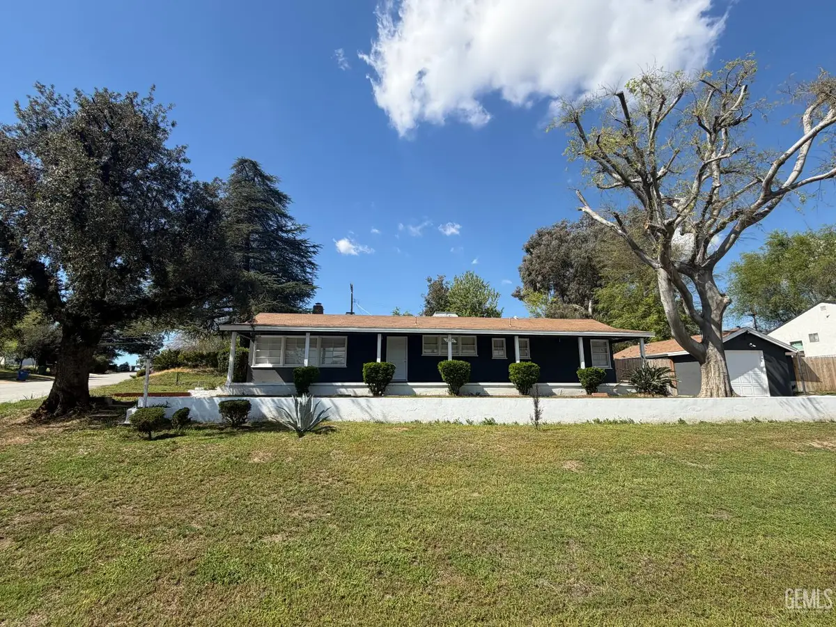 2800 SKYLINE BLVD, Bakersfield, CA 93305 - #1
