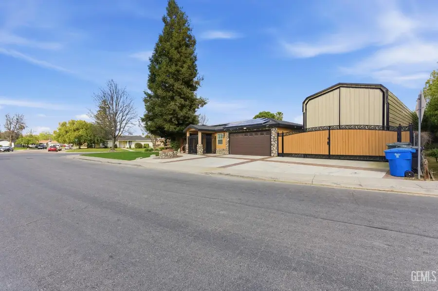 6317 SCENIC WAY, Bakersfield, CA 93309 - #3