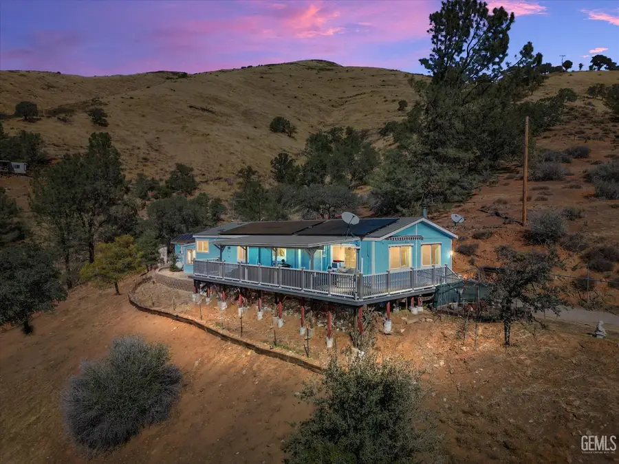 101 SPLIT MOUNTAIN WAY, Wofford Heights, CA 93285 - #2