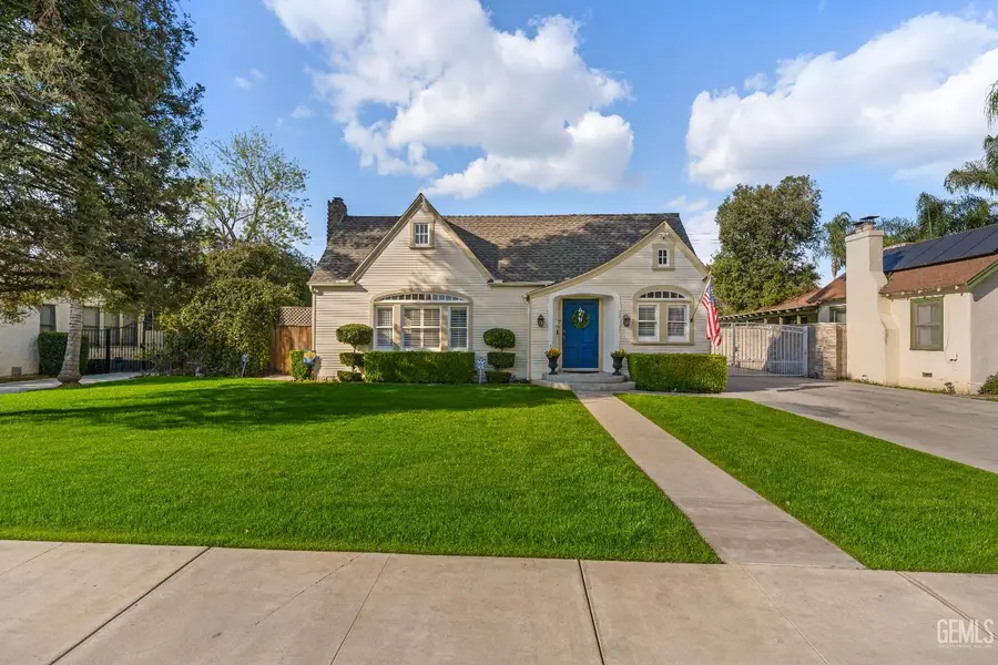 2714 SUNSET AVENUE, Bakersfield, CA 93304 - #2