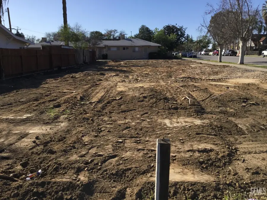 1524 BEALE AVENUE, Bakersfield, CA 93305 - #3