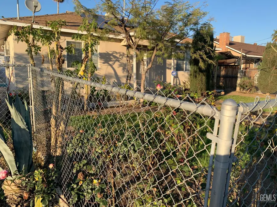 4200 PIONEER DRIVE, Bakersfield, CA 93306 - #3